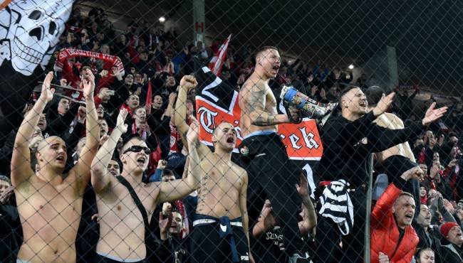 dvtk-honved_szurkolok33.jpg