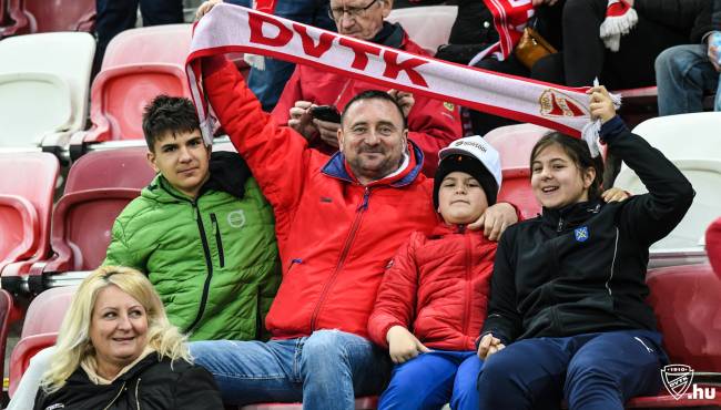 koszonjuk-a-szurkolast_dvtk-kte_2024-2025_27_31.jpg