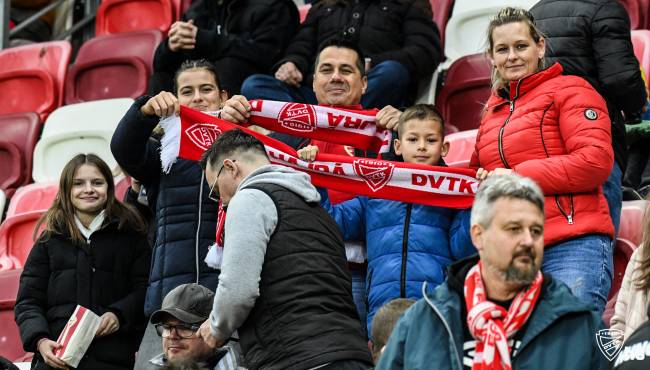 koszonjuk-a-szurkolast_dvtk-kte_2024-2025_27_15.jpg