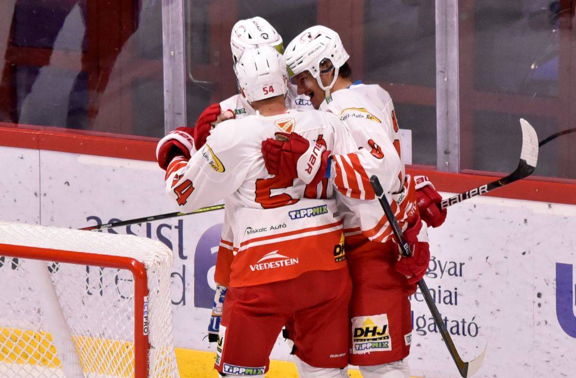 DVTK Jegesmedvék - MHk 32 Liptovský Mikuláš 3-0