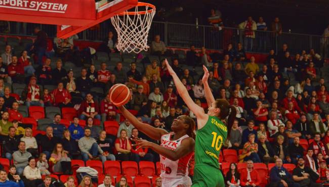 DVTK_HUN-Therm_-_Sopron_Basket_77-75_EL_026.jpg