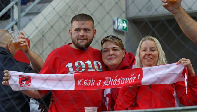 köszönjükaszurkolástZTE (18).JPG