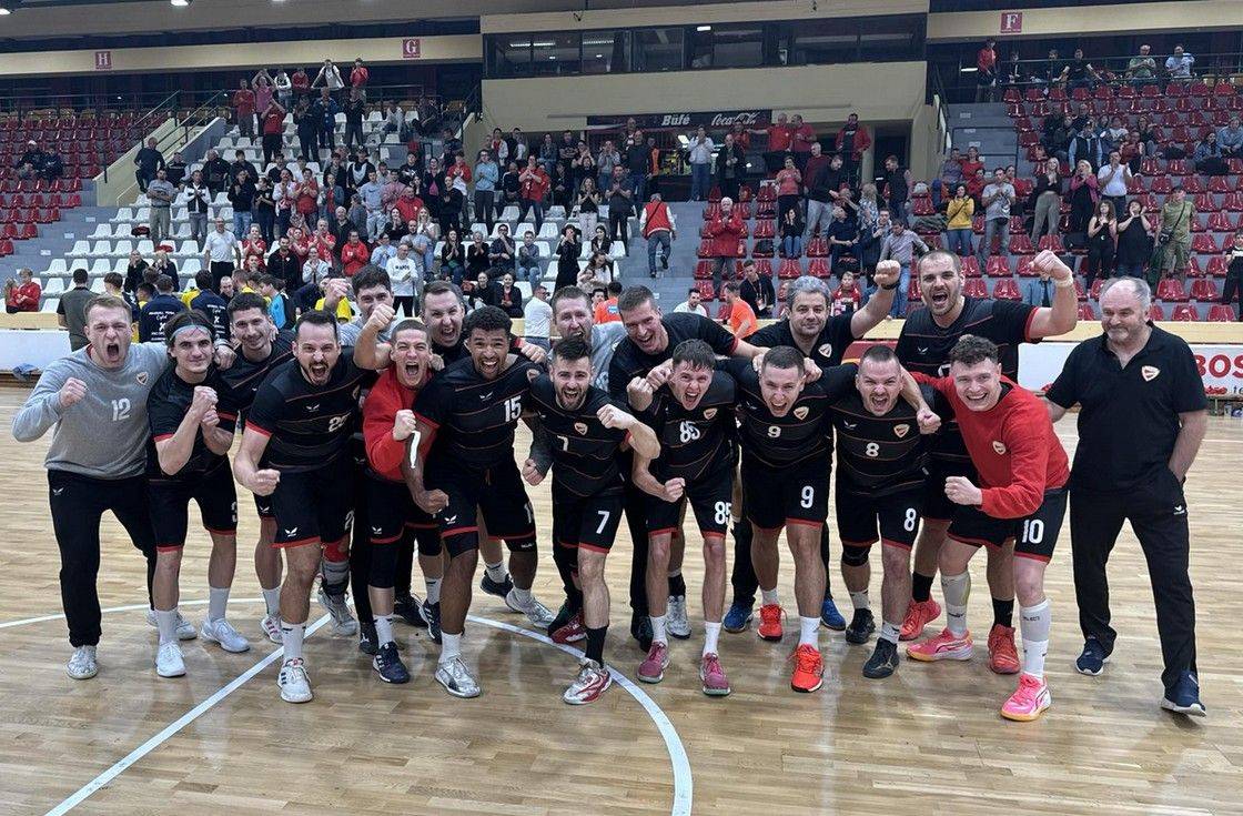 DVTK - Ceglédi KK 32-25 (17-15)
