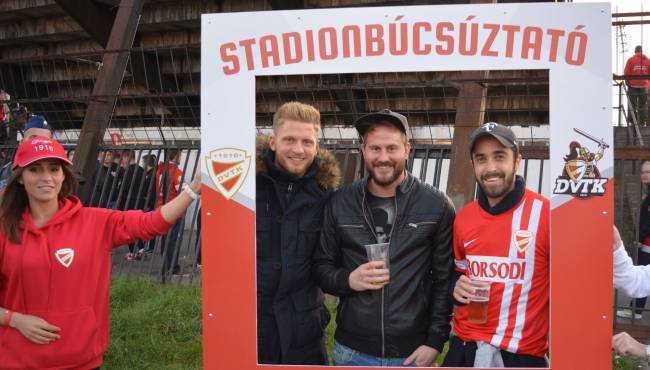 stadionbucsuztato81.jpg